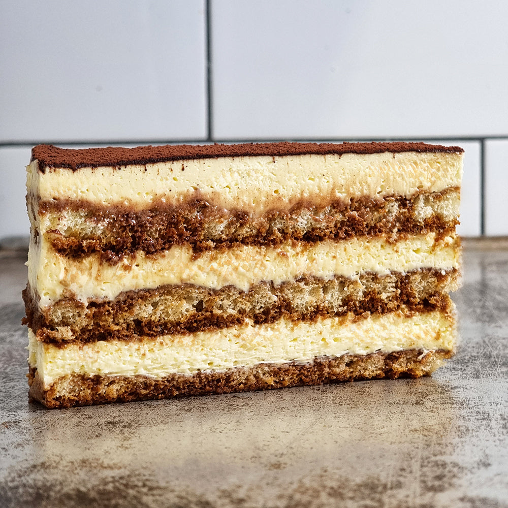 Tiramisu Cake
